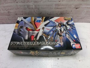 T【3こ-75】【80サイズ】▲内袋未開封/未組立/RG 1/144 ストライクフリーダムガンダム 赤ロゴ/プラモデル/ガンプラ/※外箱傷み有