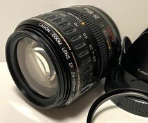 231208B☆ Canon ULTRASONIC ZOOM LENS EF 28-105mm 1:3.5-4.5 AFレンズ レンズフード おまけ付 ♪配送＝おてがる配送宅急便(EAZY)♪_画像1