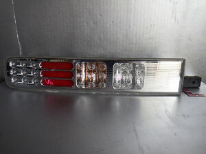 キューブ DBA-BZ11 左 テール ランプ ライト 26555-4V70B ＬＥＤ ICHIKO D052 [ZNo:29002767]