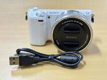 良品 SONY α NEX-5T ミラーレス一眼カメラ SELP1650(E PZ 16-50mm F3.5-5.6) レンズ 中古_画像2