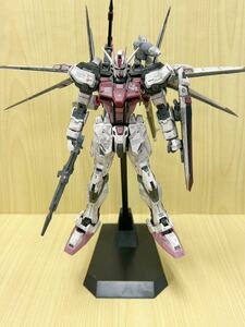 プラモデル　ガンプラ　ガンダムSEED MG 1/100 ストライク ルージュ Ver.RM オオトリ装備　ウェザリング塗装完成品