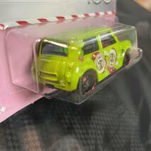 ホットウィール Hot wheels 【Disney100 日本未発売】MORRIS MINI ミニクーパー ディズニー_画像4