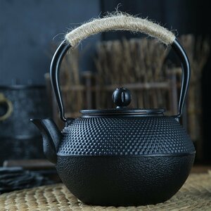 新入荷☆鋳鉄製鉄瓶 提梁鉄瓶 やかんを沸かす 南部鉄瓶お茶の道具 手作り コーティングなし 老鉄瓶 ティーポット 1800ML