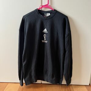 SALE！　adidas カタールワールドカップ　記念トレーナー