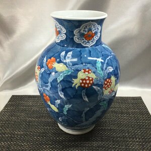 【保管品/インボイス登録店/TO】有田焼　鍋島　青山　花瓶　花器　フラワーベース 陶器 インテリア 伝統工芸　RS1227/0005