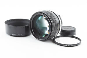 整備済 メタルフード付 ★ほぼ新品★ Nikon ニコン Ai-s AIS Nikkor 85mm F1.4 for F Mount MF Lens (3520)