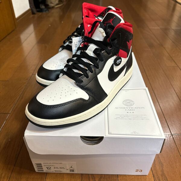 【鑑定済み】【人気カラー】Nike WMNS Air Jordan 1 Mid "Black/Gym Red" 新品 W29cm