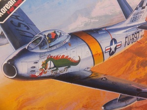 未使用美品　再生産品　アカデミー　1/72　F-86F セイバー　Korean War　スペシャルエディション　未組立キット　朝鮮戦争