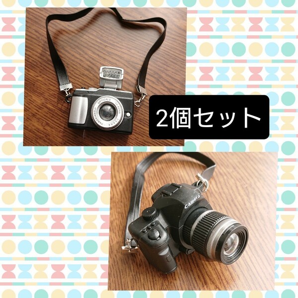 No.0636 新品 ミニチュア カメラ ２種類セット