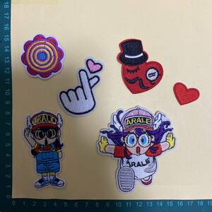 刺繍アイロンワッペン　可愛いアラレちゃん　可愛い