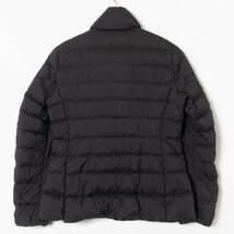 UNIQLO ユニクロ ULTRA LIGHT DOWN ウルトラライトダウン ブラック 黒 ベーシック ダウン フェザー ジップアップ 軽量 防寒 定番 秋冬 S_画像10