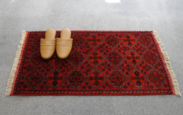 105×52cm アフガ二スタン手織り絨毯 カールモハメディ トライバルラグ