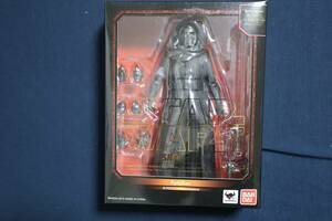 【送料当方負担】【美品】S.H.Figuarts STAR WARS カイロ・レン Kylo Ren The Force Awakens