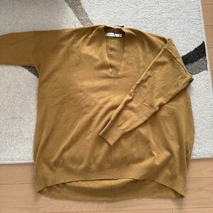 新品　マウジー　ニット セーター Vネックセーター　トップス MOUSSY ドルマン袖　スフレ　柔らか素材　カットソー