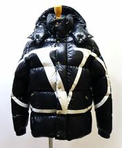 国内正規品 19AW VALENTINO×MONCLER V LOGO ダウンジャケット モンクレール×ヴァレンティノ ロゴ DOWN JACKET ブラック 46 S-44_画像6