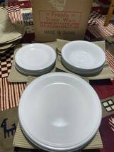 訳アリ　新品　レトロ　stone ware　日本製　小皿　大皿　スープ皿　各４枚セット_画像1