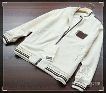 AS33　スタジャン　メンズ　XL(日本サイズでL程度) 　刺繍 ジャンパー ジャケット　ヤング　ブルゾン 立ち襟 春秋 　ベージュ_画像1