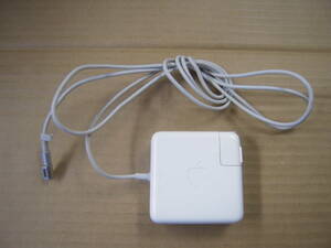Apple 60W MagSafe Power Adapter 　Model： A1344　（8）