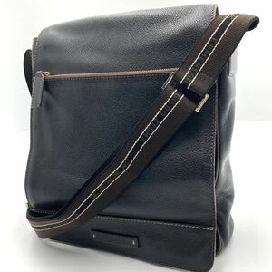 未使用級/入手困難品● エルメネジルドゼニア Ermenegildo Zegna ゼニア ショルダーバッグ メッセンジャー 斜め掛け レザー 黒 ブラック