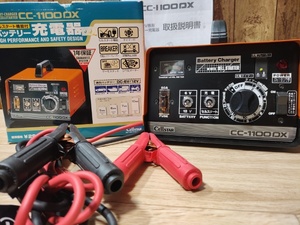 美品 セルスター CELLSTAR CC-1100DX 12V 6V タイマー セルスターター機能付