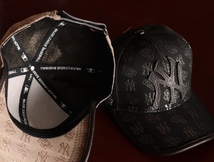新品■希少限定 NY モノグラム 黒×シルバー (サイズF) NewYork 高級セレブ系 baseball CAP 革ベルト 帽子 ストリート キャップ ブラック_画像7