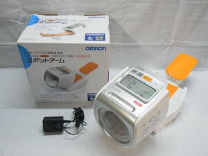 OMRON オムロン☆デジタル自動血圧計 HEM-1020☆計測確認済み 上腕式 スポットアーム デジタル 自動 血圧計 血圧 測定 家庭用 中古 80