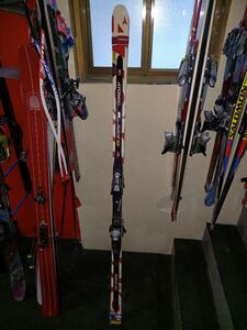 ATOMIC スキー板 ビンディング付き 210cm