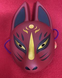  japanese tradition beautiful [ mask ]! gold color. nose .. impression ..: crimson. * red one side .