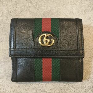 グッチ GUCCI 財布　二つ折り財布　オフディア