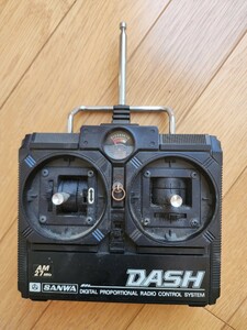 ★SANWA ２チャンネル２サーボデジタルプロポーション　ラジオコントロール装置　New　DASH-S(ジャンク品)