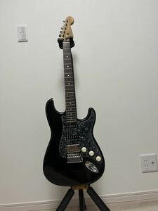 Squier スクワイア　ストラトキャスター Stratocaster セイモアダンカン 改造　カスタム品