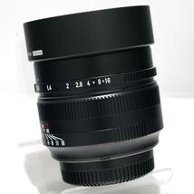 ★１円から！新品同様！送料無料！七工匠 7Artisans 50mm F0.95 マイクロフォーサーズ！ハクバ メタルレンズフード付き！大口径単焦点！★_画像3