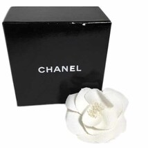 シャネル ブローチ フラワー カメリア コサージュ CHANEL ホワイト レディース 中古_画像1