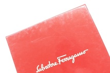  Salvatore Ferragamo サルヴァトーレ フェラガモ フェイクパール ロング ネックレス 保存袋 箱付 ゴールド金具 二連ネックレス 2連_画像8