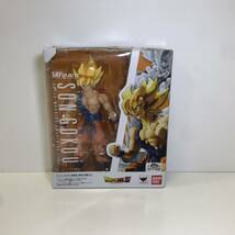 【1円～】S.H.Figuarts（フィギュアーツ） ドラゴンボールZ スーパーサイヤ人 孫悟空 超戦士覚醒Ver.【中古品】_画像1