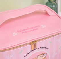 新品　タグ付き　可愛い嘘のカワウソ 　バニティポーチ　ぬんちゃん　カモちゃん　仲良し　バッグ ポーチ　ピンク_画像2