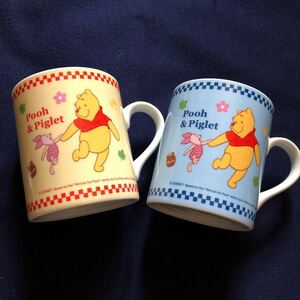  rare not for sale Disney ... Pooh sun ceramics mug two piece set .. newspaper Novelty 
