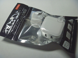 【２口充電器】USB 2ポートACアダプタ★新品未開封★送料〒140円★5V 2.4A 自動識別★PSE適合品★折りたたみプラグ★海外対応★