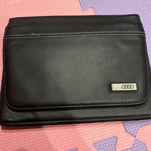 AUDI 車検証ケース