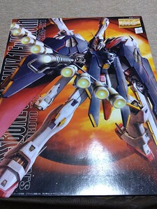 バンダイ 機動戦士ガンダム　クロスボーンガンダムフルクロス　MG 1/100