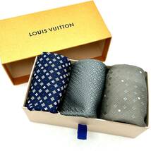 TY0803■LOUIS VUITTON ルイヴィトン ネクタイ 3点 箱付き シルク 100％ ネイビー ブルー グレー メンズ ビジネス ※一部糸のほつれ有り_画像1