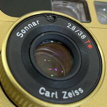【MH-4390】中古品 CONTAX コンタックス T2 チタンゴールド 本体のみ コンパクトカメラ 京セラ ヤシカ_画像4