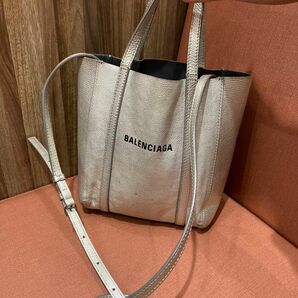 BALENCIAGA バレンシアガ エブリデイ 2way ショルダーバッグ トートバッグ ハンドバッグ XXS ファッション 人気