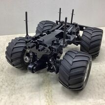 1円〜 ジャンク RC ラジコンカー シャーシ、タイヤ、ボディ 他_画像3