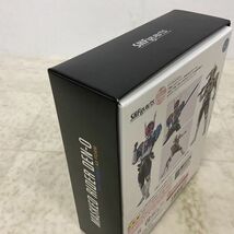 1円〜 BANDAI SPIRITS S.H.Figuarts 真骨彫製法 仮面ライダー電王 ロッドフォーム アックスフォーム_画像8