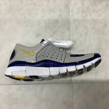 1円〜 タカラトミー トランスフォーマー スポーツレーベル コンボイ feat.NIKE FREE 7.0 マリーン_画像3