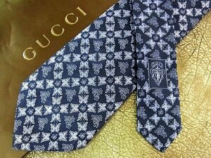 ♪vr0113♪良品♪【GUCCI】グッチ【蝶 チョウ 昆虫 花 植物 柄】ネクタイ