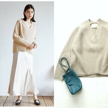 【即決】美品*2.6万 ADAM ET ROPE｜あったかラムウール糸♪vネックニット（アダム エ ロペ）_画像1