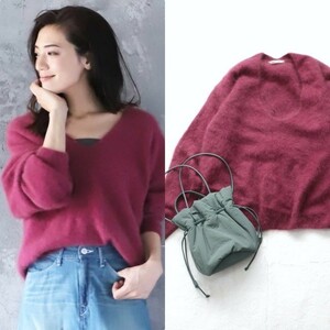 【即決】美品*1.9万 OUVRAGE CLASSE｜ふわふわラクーンファー♪Vニット ラズベリーレッド（ウヴラージュ クラス）