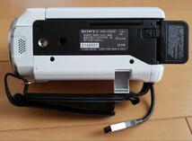 【2023年製美品】SONY ソニー ハンディカム HDR-CX680 ホワイト ビデオカメラ【付属品完備】（レンズ保護フィルター、microSD32GB付）_画像7